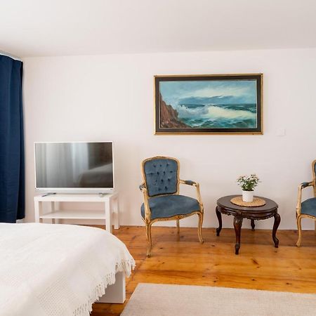 Apartments & Rooms Carera 6 Ровин Екстериор снимка